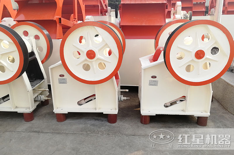 10-20噸小型石子破碎機多少錢？