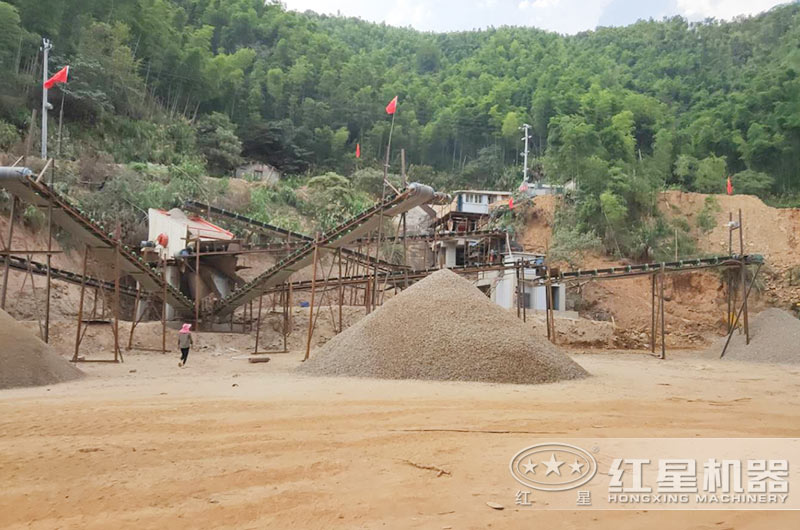 石頭破碎機(jī)成套設(shè)備都有哪些？?jī)?nèi)含石頭破碎機(jī)生產(chǎn)的全過程視頻